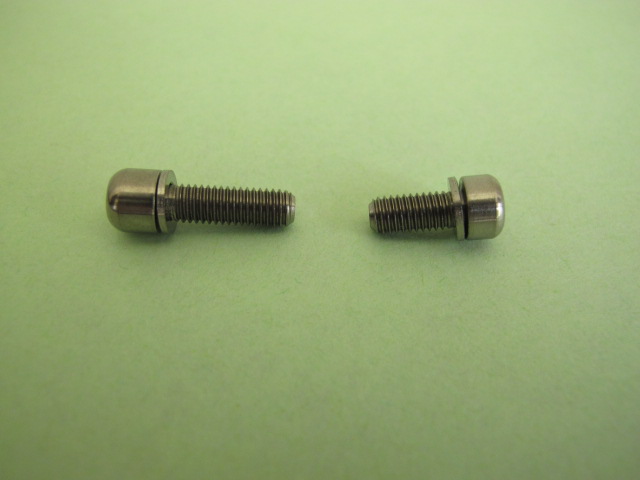 64-Ti M5 screw